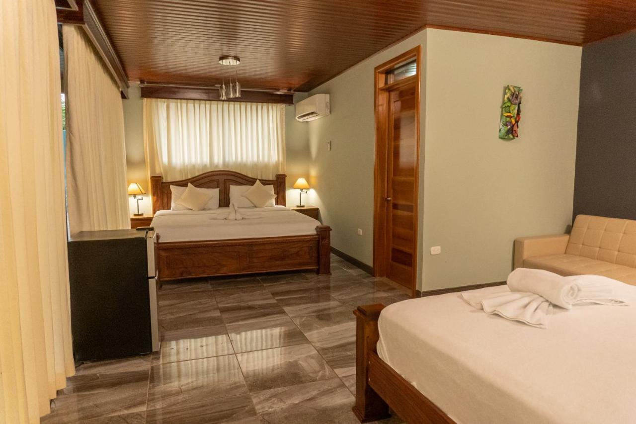 Hotel Margarita And Tour Operator Drakes Bay Buitenkant foto