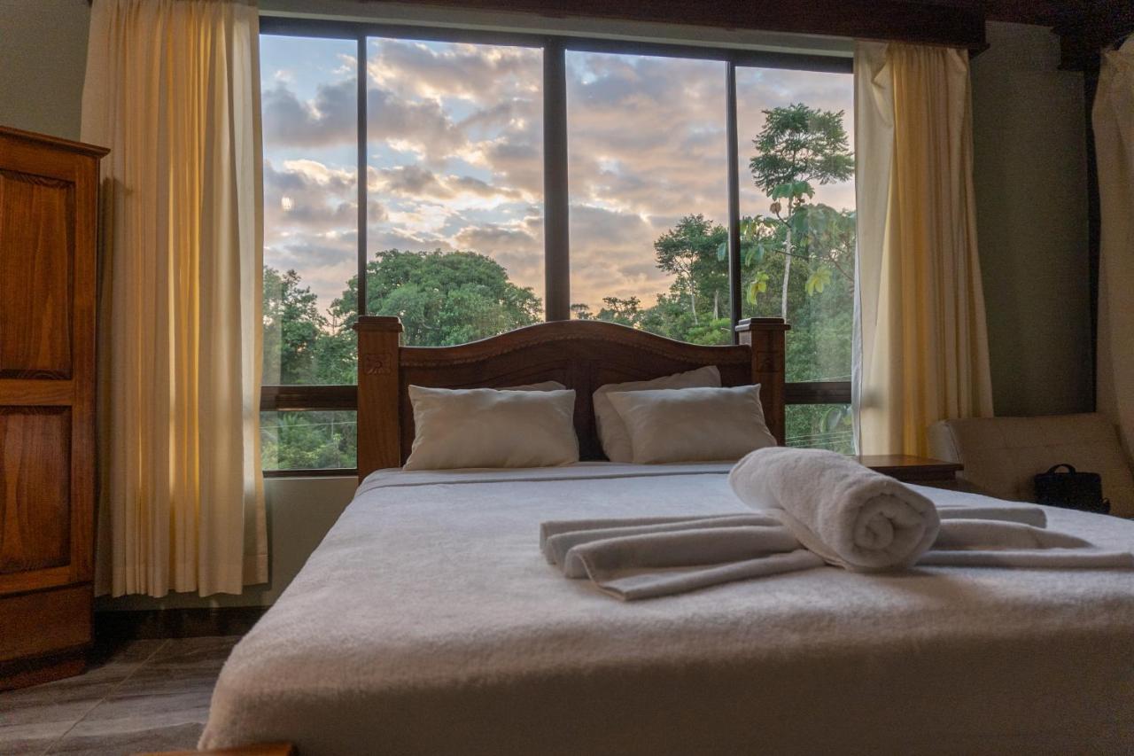 Hotel Margarita And Tour Operator Drakes Bay Buitenkant foto