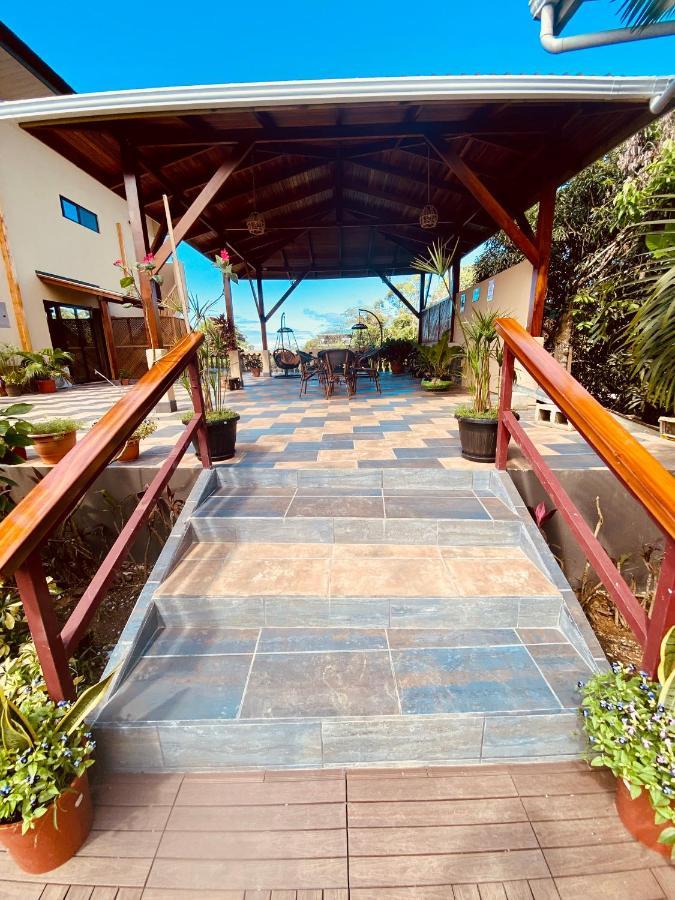 Hotel Margarita And Tour Operator Drakes Bay Buitenkant foto